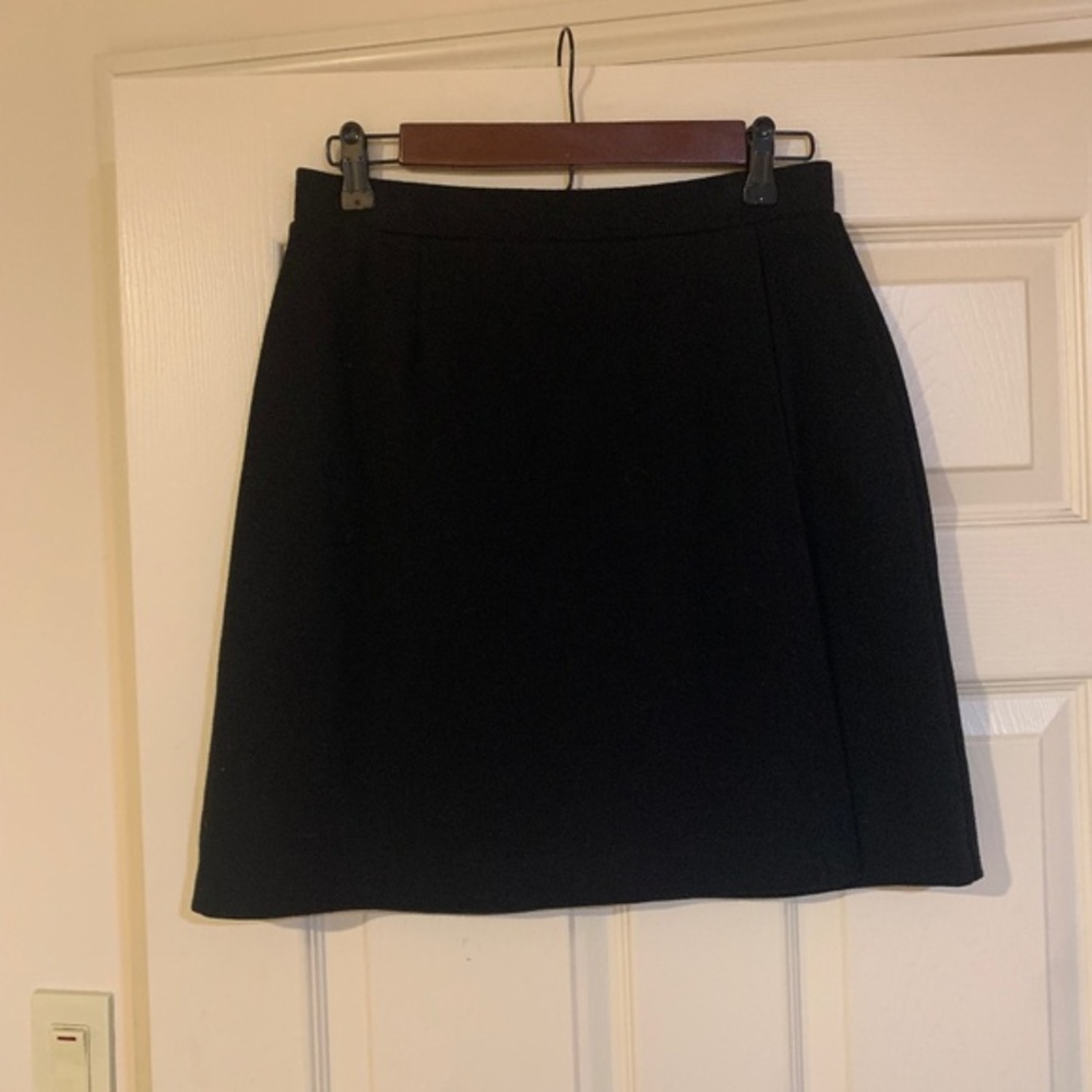 Jones New York Sport Black Faux Wrap Skirt sz M